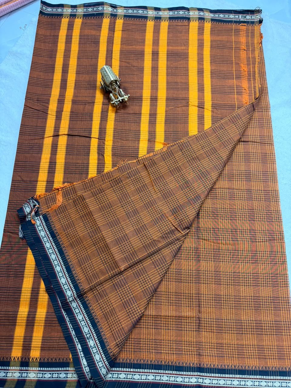 Pure Narayan Pet Check Sarees with Small Borders - SogaSaree Handlooms