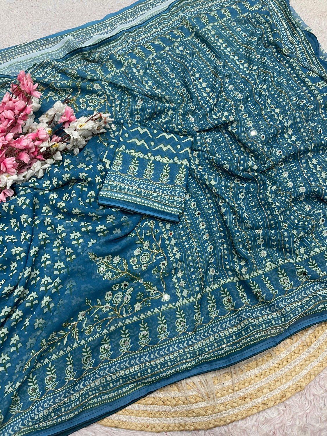 Kareena Kapoor inspired Georgette Saree with Mirror and cutdana Work - SogaSaree Handlooms
