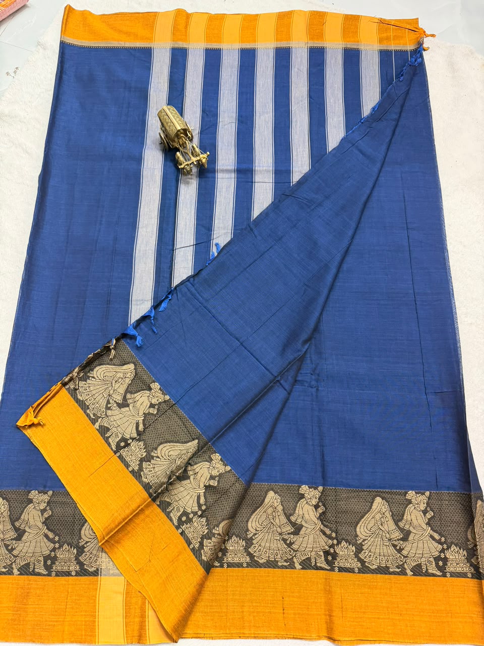 Pure Narayan Pet Plain Sarees with Big Borders - SogaSaree Handlooms
